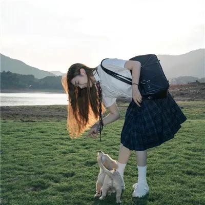 拐角处的麻烦 海报